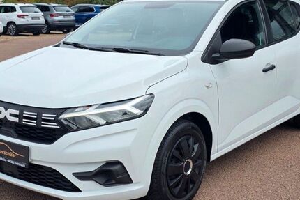 Dacia Sandero 35.500 km 12.895 &euro; Hettstedt OT Walbeck 06333