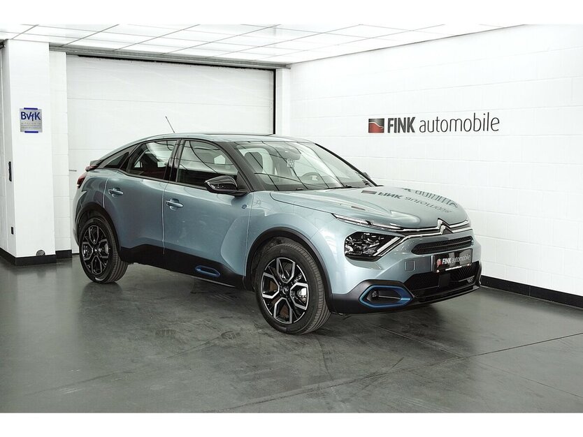 Citroen e-C4 136 Feel 50KWh CARPLAY Batteriezertifikata 33.600 km 14.990 € Lich 35423