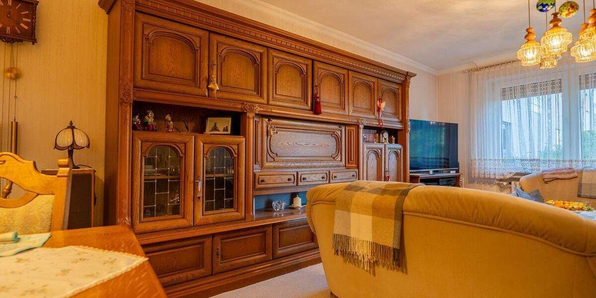 Seltene Investmentgelegenheit mit Wohn-, Gewerbe- und Ausbaupotenzial 6 zimmer