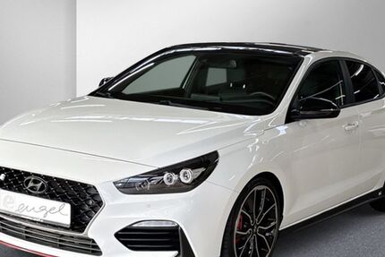 Hyundai i30 53.700 km 22.989 &euro; Wunsiedel 95632