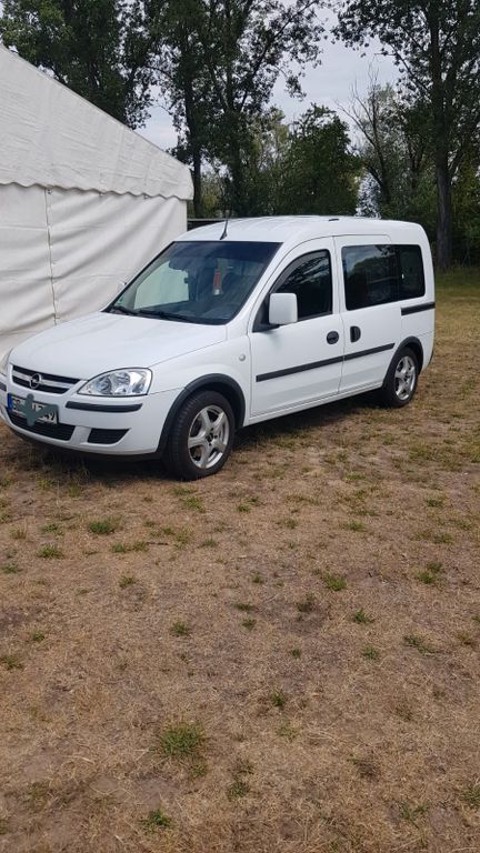 Opel Combo 120.000 km 3.700 € Rüsselsheim 65428