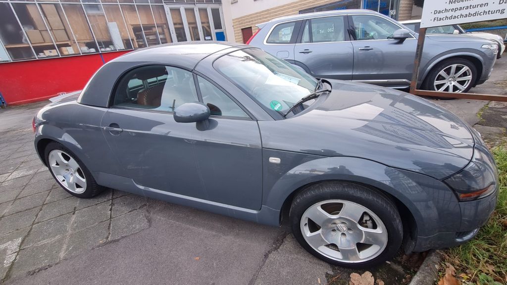 Audi TT 169.000 km 5.900 &euro; Heidelberg 69115