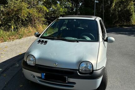 Renault Twingo 159.000 km 2.300 &euro; Büttelborn 64572