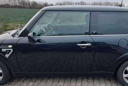 Mini One 178.000 km 4.300 &euro; Heiligenhafen, Stadt 23774