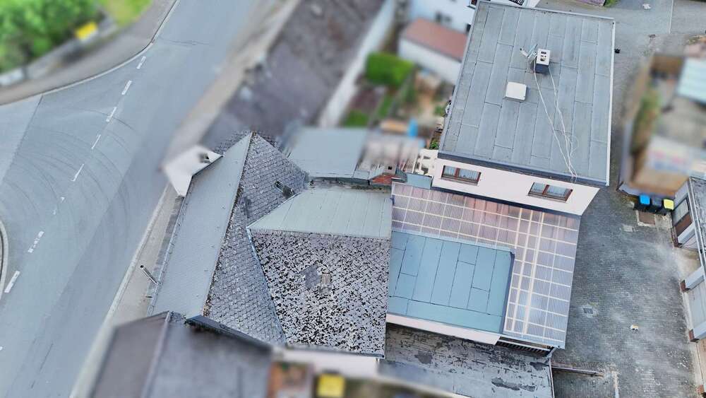 Kapitalanlage: Wohn - und Gewerbeobjekt mit 5 Einheiten in Herborn OT - Mehrfamilienhaus, Wohnhaus Herborn | Angebot:27191513