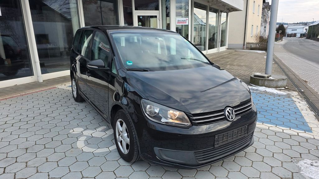 VW Touran 228.324 km 4.999 &euro; Aichach Klingen 86551