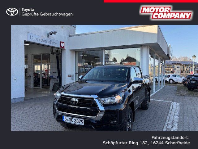 Toyota Hilux 6.099 km 43.990 &euro; Berlin 13403