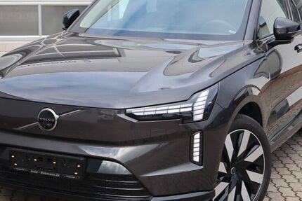 Volvo EX90
