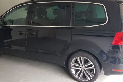 VW Sharan 144.000 km 17.099 € Bad Kissingen 97688