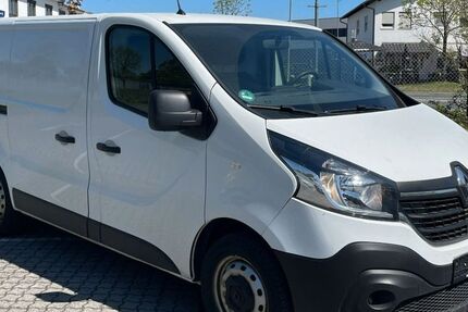 Renault Trafic 124.500 km 12.380 &euro; Langen 63225