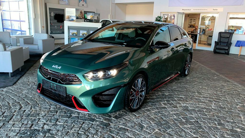 Kia pro ceed / ProCeed 13.000 km 30.950 &euro; Altenburg 04600