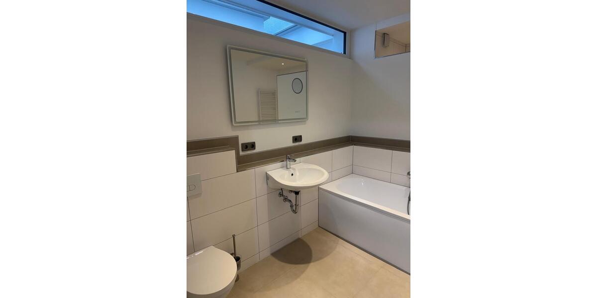 Reihenhaus Schrobenhausen - 4 Zimmer, 106 m&sup2;, 1.600&euro; | Angebot:25293842