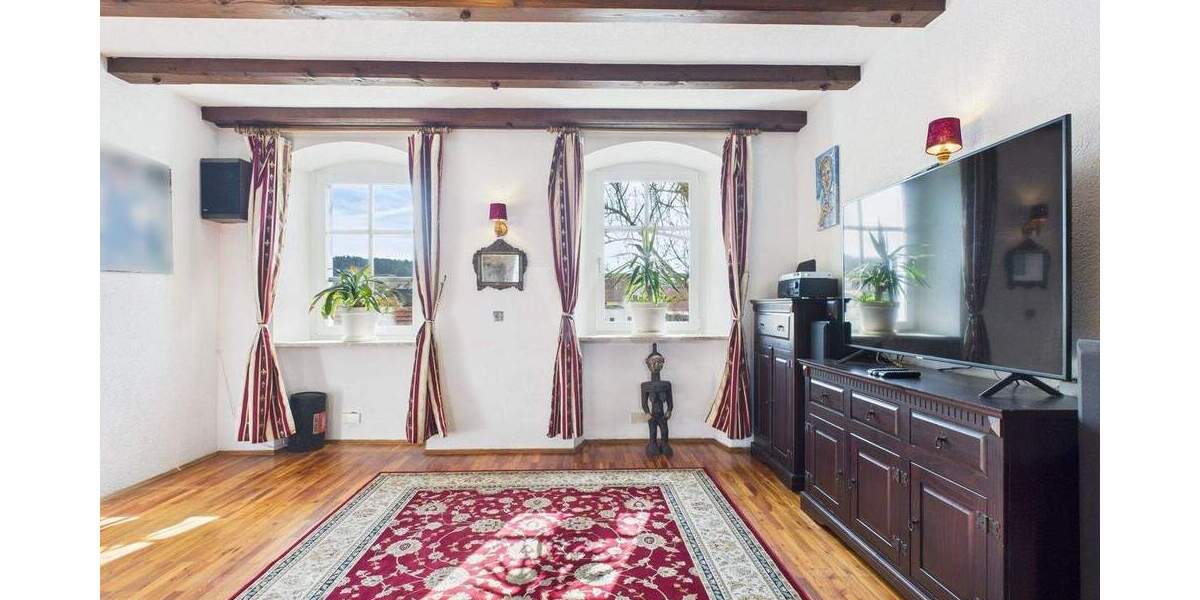 Mehrfamilienhaus, Wohnhaus Strahlungen - 6 Zimmer, 210 m&sup2;, 349.000&euro; | Angebot:25665662