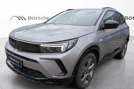 Opel Grandland (X) 4.497 km 22.850 &euro; Dessau-Roßlau 06842
