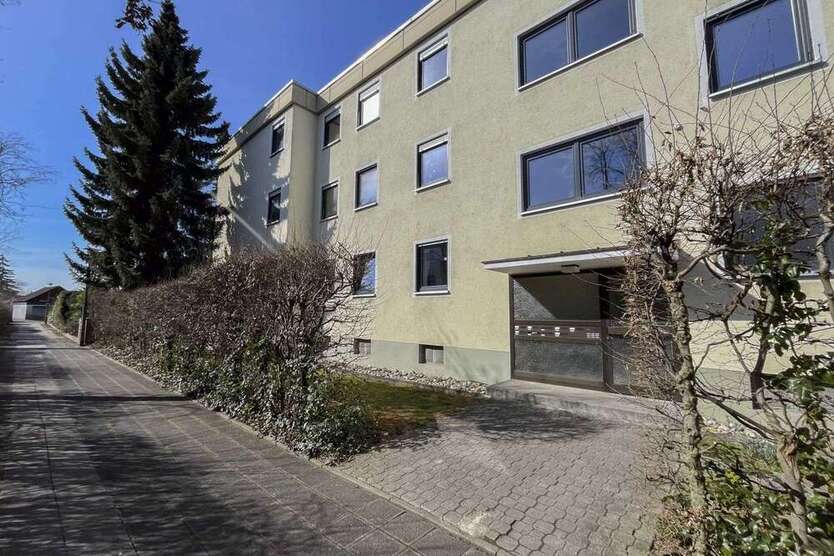 Wohnung zum Kaufen in Erlangen 390.000 € 106.04 m²