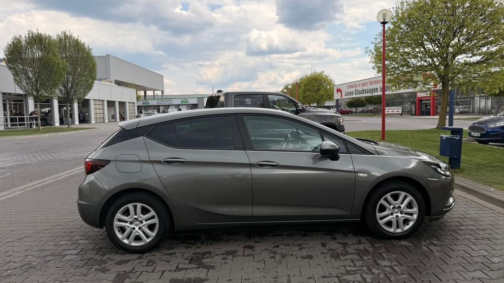 Opel Astra 71.200 km 12.990 &euro; nürnberg 90419