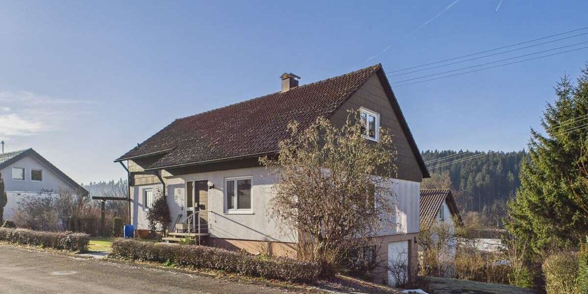 Haus zum Kaufen in Rottweil Neufra 259.000 € 108 m² 5 zimmer