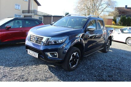 Nissan Navara NP300 N-Connecta Double Cab 4x4 NAVI/LED