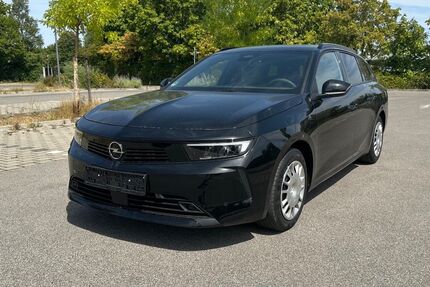 Opel Astra 3.744 km 15.900 &euro; Bamberg 96052