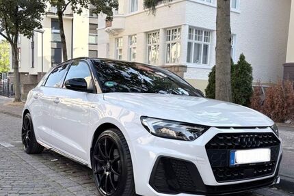 Audi A1 108.650 km 15.900 &euro; Bad Salzuflen 32105