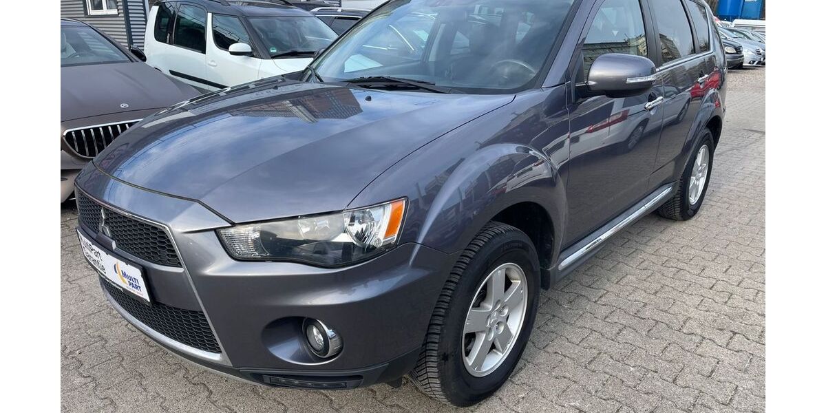Mitsubishi Outlander 132.000 km 9.900 &euro; Hamburg 20097