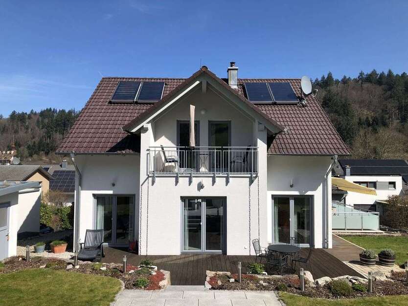 Haus zum Kaufen in Sulzburg 860.000 € 214 m²