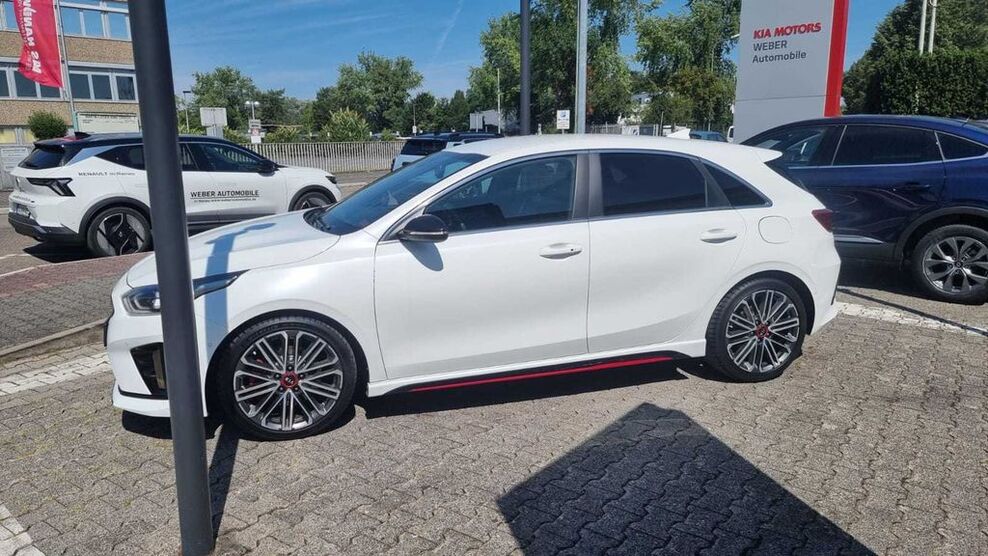 Kia ceed / Ceed 54.267 km 20.470 € Hanau 63452