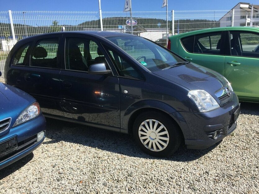 Opel Meriva Edition,Tüv 11/26 99.000 km 3.900 € Himmelkron 95502