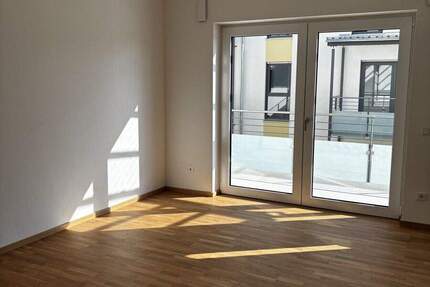 Wohnung Abensberg - 3 Zimmer, 74 m&sup2;, 1.025&euro; | Angebot:25836653