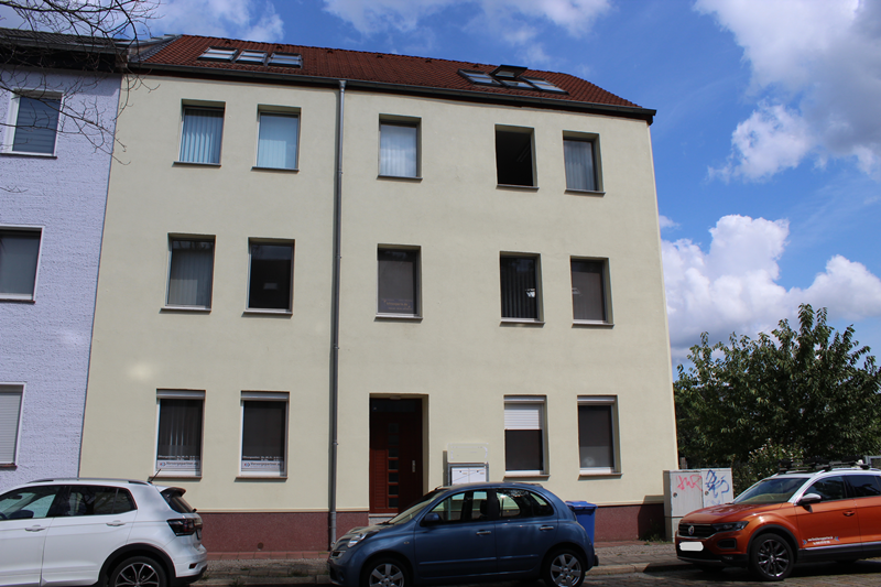 Büro in Dessau-Roßlau 365.000 € 311.7 m²