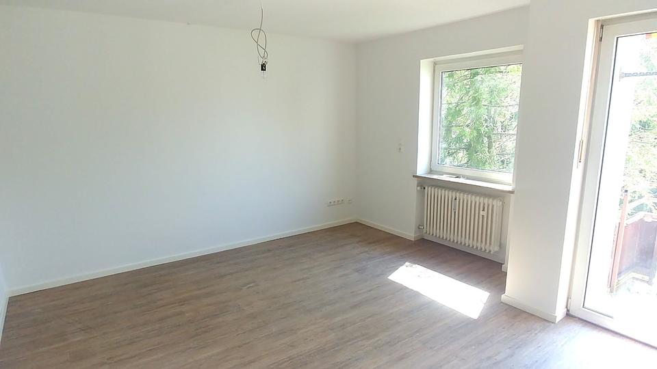 Etagenwohnung Kirchheim bei München - 3 Zimmer, 70 m&sup2;, 1.250&euro; | Angebot:25350083