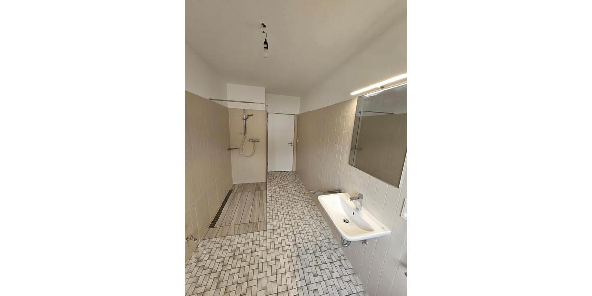 Etagenwohnung Irrel - 4 Zimmer, 110 m&sup2;, 1.200&euro; | Angebot:26237379