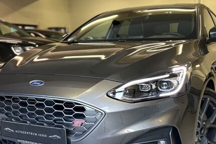 Ford Focus 28.730 km 23.990 &euro; Schopfheim 79650