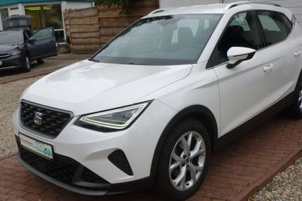 Seat Arona 54.222 km 19.900 &euro; Berlin 12683