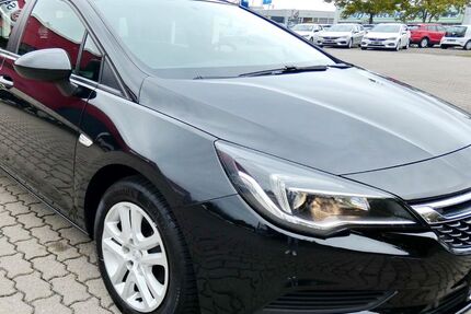 Opel Astra 81.234 km 12.187 &euro; Magdeburg 39120