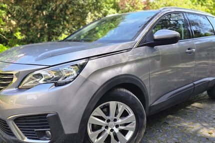 Peugeot 5008 93.000 km 14.990 &euro; Borgholzhausen 33829