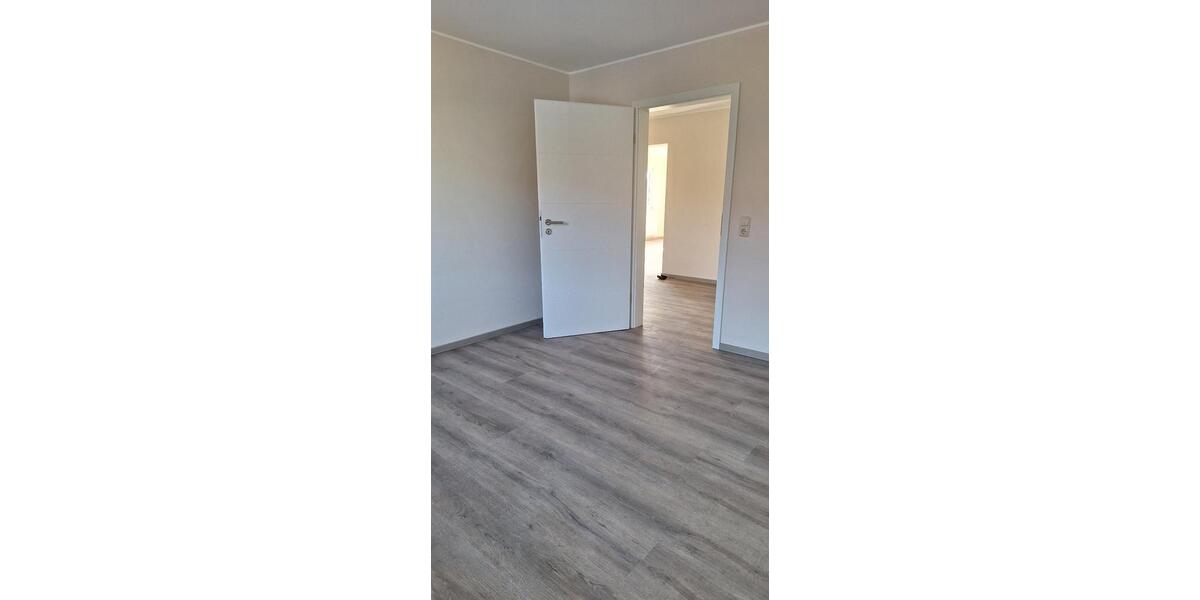 Etagenwohnung Tann (Rhön) - 4 Zimmer, 92 m&sup2;, 892&euro; | Angebot:25920473