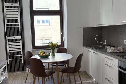 Zimmer Mannheim Innenstadt - 5 Zimmer, 675&euro; | Angebot:26048689