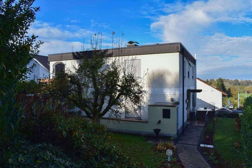 Haus zum Kaufen in Bruchsal 595.000 € 209.08 m²