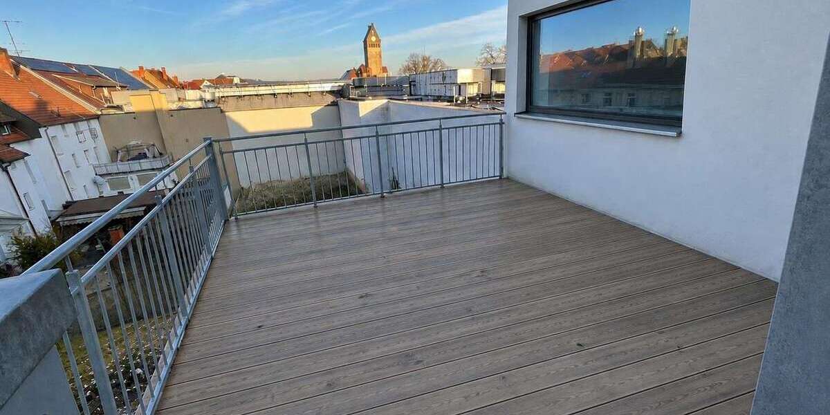 Etagenwohnung Singen Nordstadt - 4 Zimmer, 137 m&sup2;, 1.490&euro; | Angebot:27336358