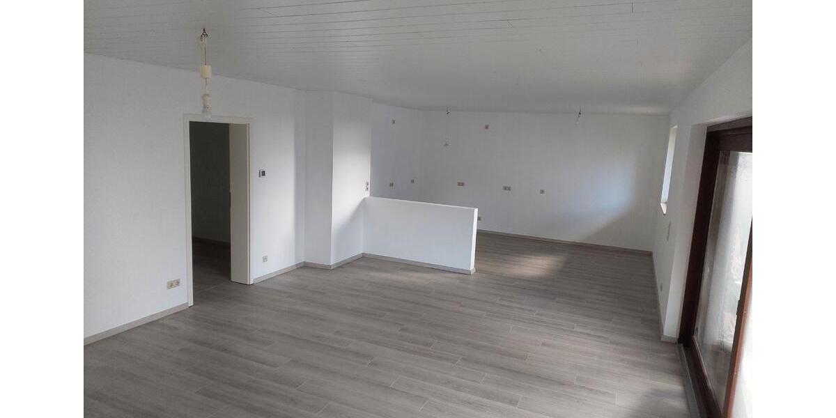 Etagenwohnung Weiskirchen - 2 Zimmer, 68 m&sup2;, 135.000&euro; | Angebot:27213202