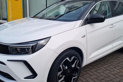 Opel Grandland (X) 37.000 km 24.485 &euro; Pelm 54570