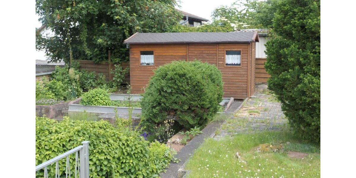 Mehrfamilienhaus, Wohnhaus Wolfhagen - 9 Zimmer, 258 m&sup2;, 239.000&euro; | Angebot:26398151