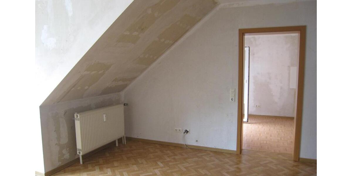 Golbach - 3-Zi.-Whg. nähe Waldschwimmbad ab 01.02.2026 zu verm. 3 zimmer