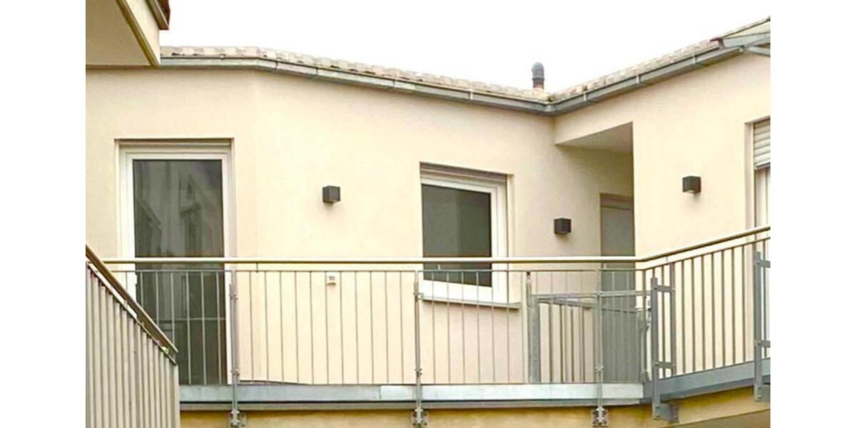 Etagenwohnung Maxhütte-Haidhof Haidhof - 2 Zimmer, 67 m&sup2;, 255.000&euro; | Angebot:24326750