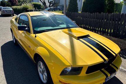 Ford Mustang 150.000 km 6.900 &euro; Nürtingen 72622