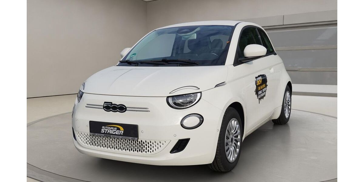 Fiat 500e 10.000 km 19.450 &euro; Haslach im Kinzigtal 77716