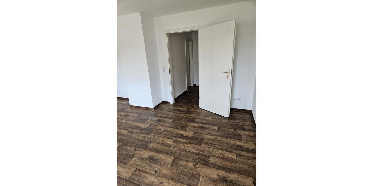 Etagenwohnung Torgau - 2 Zimmer, 49 m&sup2;, 280&euro; | Angebot:26193257