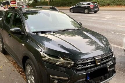 Dacia Sandero 80.000 km 13.000 &euro; Hamburg 22419