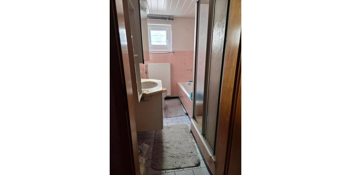 Einfamilienhaus Heusweiler - 7 Zimmer, 160 m&sup2;, 274.000&euro; | Angebot:26985415